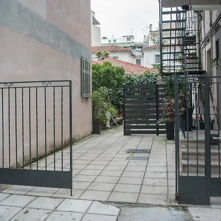 With Parking Appartement