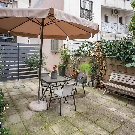 With Parking Appartement