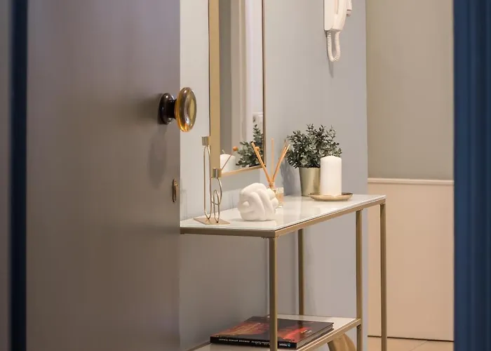 With Parking Larissa