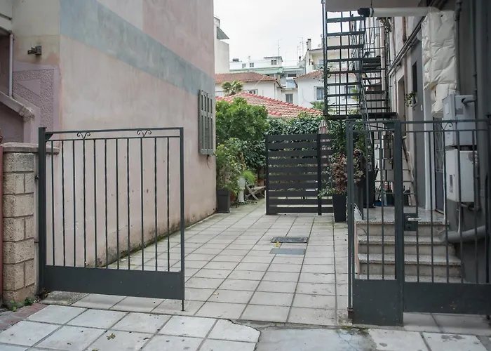 With Parking Appartement